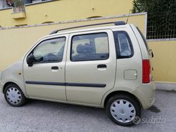 Giallo Usata 2012 Opel Agila Due volumi | 2580 €