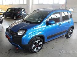 Blu/azzurro Usata 2023 Fiat Panda Cross Cross Due volumi | 15.800 € (Molto cara)