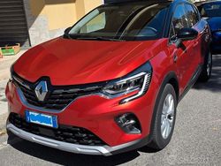 Rosso Usata 2022 Renault Captur Intens SUV | 18.900 € (Buon prezzo)