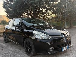 Nero Usata 2013 Renault Clio IV Tre volumi | 4000 € (Buon prezzo)