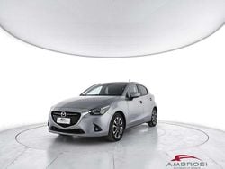 Grigio Usata 2016 Mazda 2 Evolve Due volumi | 8500 € (Buon prezzo)