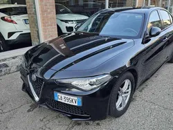 Nero Usata 2020 Alfa Romeo Giulia Business Tre volumi | 16.890 € (Ottimo prezzo)
