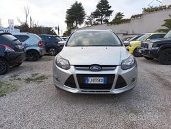 Nero Usata 2011 Ford Focus Station wagon | 5300 € (Buon prezzo)