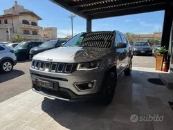 Grigio Usata 2018 Jeep Compass Limited SUV | 16.990 € (Cara)