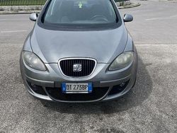 Grigio Usata 2009 Seat Altea Tre volumi | 3300 €