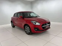 Rosso cordoba Usata 2024 Suzuki Swift Tre volumi | 15.900 € (Buon prezzo)
