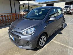 Grigio Usata 2018 Hyundai i10 Style Due volumi | 8700 € (Ottimo prezzo)