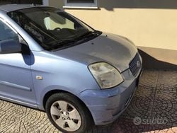 Blu Usata 2006 Kia Picanto Due volumi | 650 €