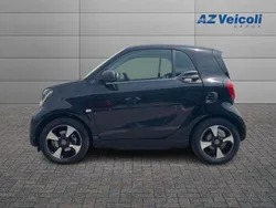Nero Usata 2021 Smart ForTwo Electric Drive Passion Due volumi | 11.900 € (Ottimo prezzo)