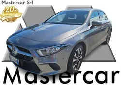 Grigio(met.) Usata 2020 Mercedes 250 Business Tre volumi | 21.900 € (Buon prezzo)