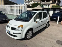 Bianco Usata 2006 Renault Modus Privilege Monovolume | 2499 € (Ottimo prezzo)