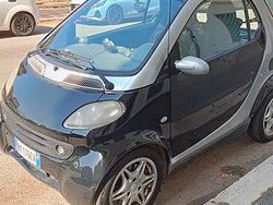 Usata 2002 Smart ForTwo Coupé Due volumi | 2000 €