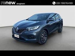 Grigio scuro Usata 2022 Renault Kadjar Intens SUV | 15.900 € (Buon prezzo)