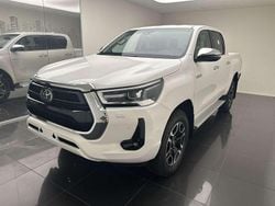 Bianco Nuova 2025 Toyota HiLux Executive Pick-up | 39.500 € (Ottimo prezzo)
