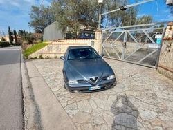 Grigio Usata 2000 Alfa Romeo 166 Tre volumi | 2300 € (Buon prezzo)