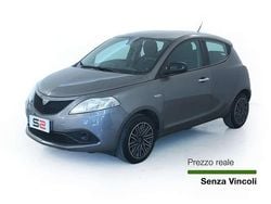 Grigio Usata 2018 Lancia Ypsilon Gold Due volumi | 8450 € (Buon prezzo)