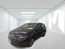 Blu/azzurro Usata 2016 Opel Astra Innovation Tre volumi | 9200 € (Buon prezzo)