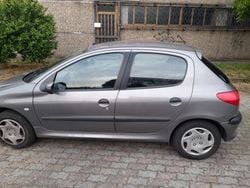 Grigio Usata 2000 Peugeot 206 Tre volumi | 1500 €