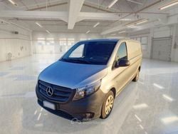 Gray Usata 2020 Mercedes Vito Furgone | 15.900 € (Ottimo prezzo)