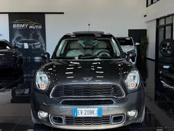 Grigio Usata 2014 Mini Cooper SD Countryman SUV | 10.990 € (Buon prezzo)