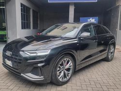 Nero Usata 2023 Audi Q8 S-Line SUV | 70.000 € (Molto cara)