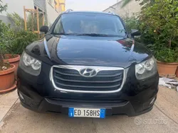 Nero Usata 2010 Hyundai Santa Fe SUV | 3900 € (Buon prezzo)