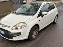 Bianco Usata 2010 Fiat Punto Evo Due volumi | 2200 € (Ottimo prezzo)