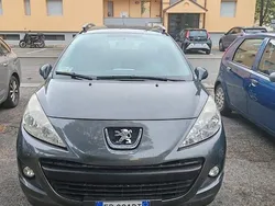 Usata 2011 Peugeot 207 Station wagon | 3050 € (Buon prezzo)