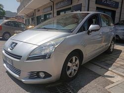 Argento Usata 2011 Peugeot 5008 Business-Line Monovolume | 4900 € (Cara)