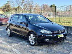 Blu Usata 2013 VW Golf VII Highline Tre volumi | 7990 € (Super prezzo)