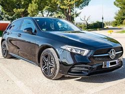 Nero Usata 2021 Mercedes A250 Business Tre volumi | 25.000 € (Buon prezzo)