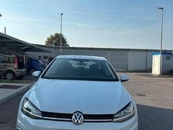 Usata 2018 VW Golf VII Tre volumi | 15.000 € (Buon prezzo)
