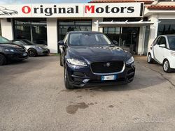 Blu/azzurro Usata 2017 Jaguar F-Pace Portfolio SUV | 14.900 € (Super prezzo)