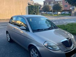 Usata 2008 Lancia Ypsilon Due volumi | 2350 €