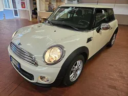 Bianco(met.) Usata 2013 Mini ONE Due volumi | 7900 € (Cara)