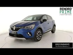 Blu scuro Usata 2024 Renault Captur Techno SUV | 17.990 € (Ottimo prezzo)