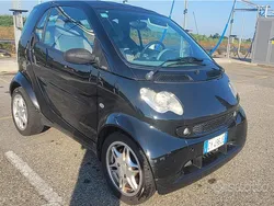 Usata 2003 Smart ForTwo Coupé Due volumi | 3200 €