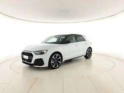 Bianco ghiaccio metallizzato Nuova 2026 Audi A1 Ambiente | 29.900 €