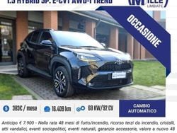 Nero Usata 2024 Toyota Yaris Cross Trend SUV | 25.900 € (Buon prezzo)
