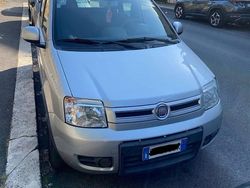 Grigio Usata 2010 Fiat Panda Tre volumi | 3500 € (Buon prezzo)