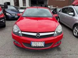 Rosso Usata 2009 Opel Astra Cabriolet Cosmo Cabrio | 5000 € (Buon prezzo)