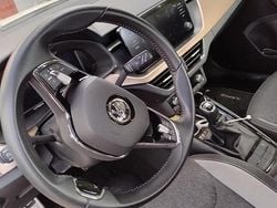 Bianco Usata 2023 Skoda Kamiq SUV | 17.500 € (Buon prezzo)