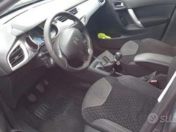 Grigio Usata 2010 Citroën C3 Exclusive Due volumi | 4990 € (Cara)
