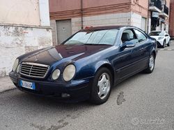 Blu Usata 2000 Mercedes CLK200 Coupé | 2900 € (Buon prezzo)