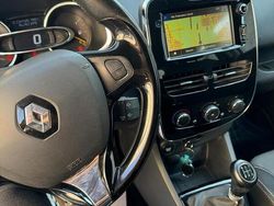 Grigio Usata 2013 Renault Clio IV Due volumi | 5000 € (Buon prezzo)