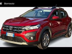Rosso Usata 2022 Dacia Sandero Comfort Tre volumi | 13.500 € (Buon prezzo)