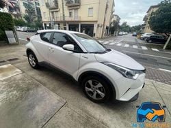 Bianco Usata 2018 Toyota C-HR Style SUV | 13.950 € (Ottimo prezzo)