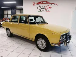Giallo piper Usata 1972 Alfa Romeo 2000 Tre volumi | 16.990 €