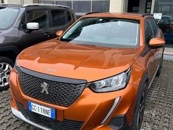 Arancione Usata 2021 Peugeot 2008 Allure SUV | 15.500 € (Buon prezzo)