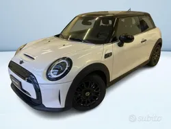 Bianco Usata 2022 Mini Cooper SE Classic Due volumi | 20.400 € (Buon prezzo)